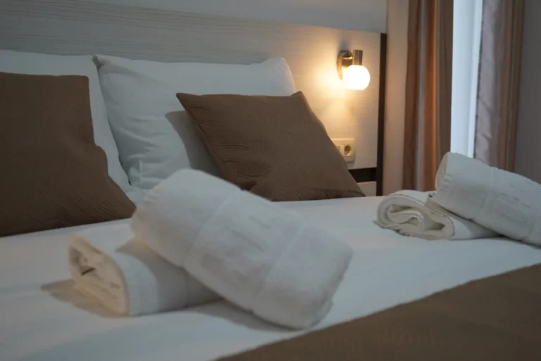 ts13- Hotel Zeljko
